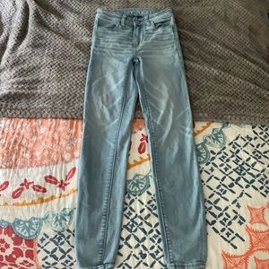 American Eagle high waisted jeans